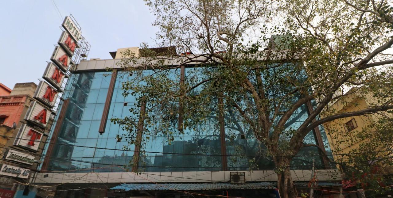Hotel Mannat International By Mannat Új-Delhi Kültér fotó